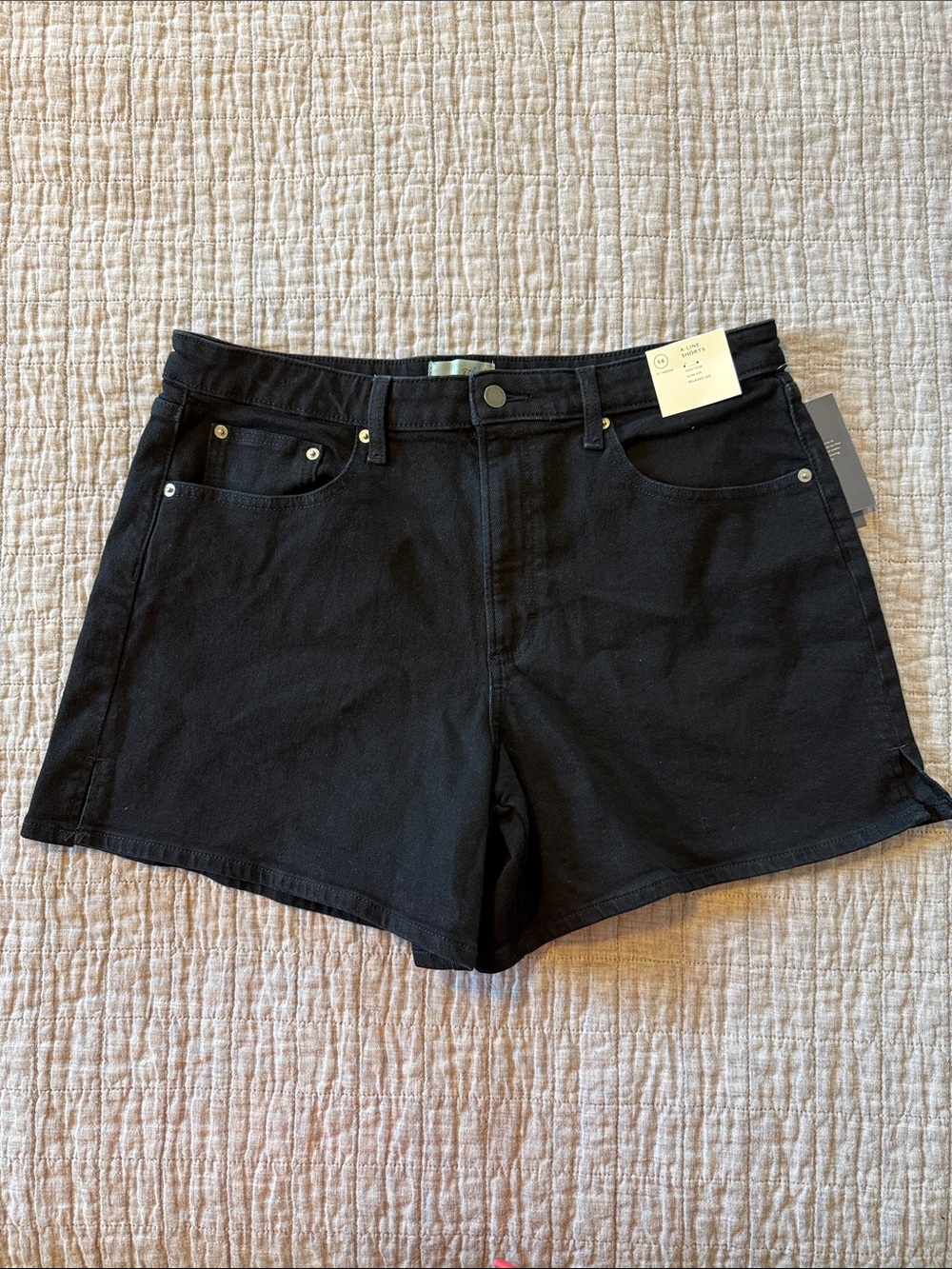 Universal Thread A-Line Shorts